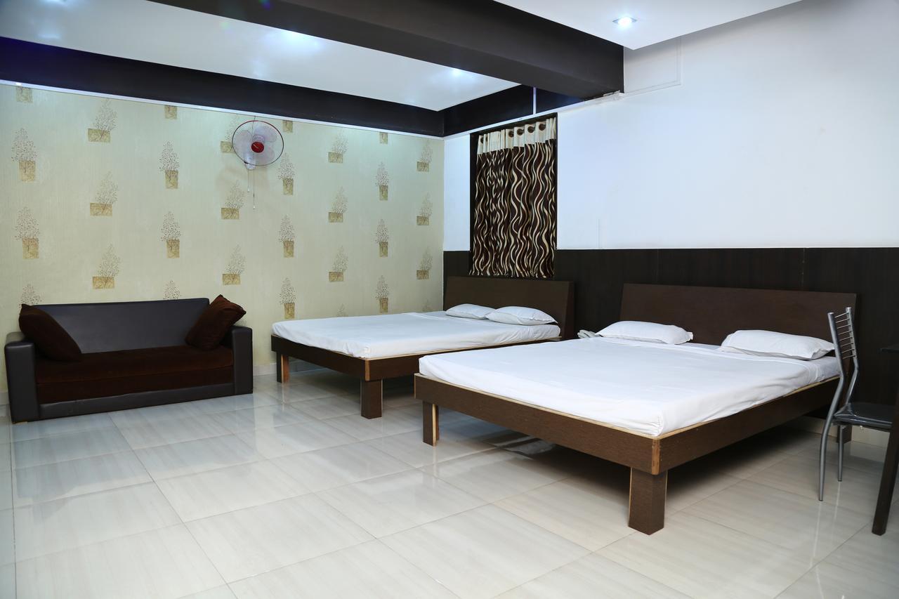 Hotel Maratha Palace,Satara Quarto foto